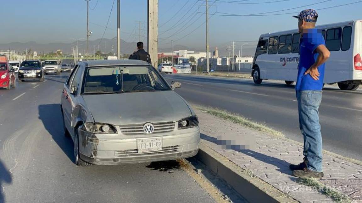 $!Las autoridades municipales acudieron al lugar de loa hechos para tomar conocimiento de lo sucedido.