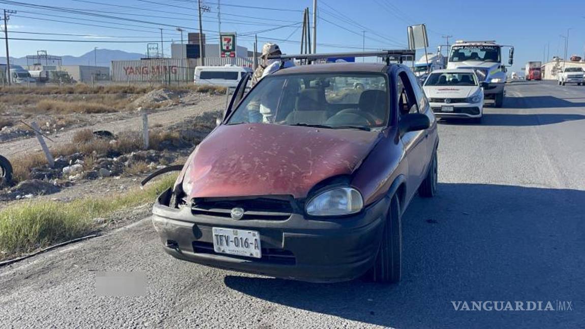 $!Elementos de la Policía Preventiva Municipal de Ramos Arizpe tomaron conocimiento del accidente.