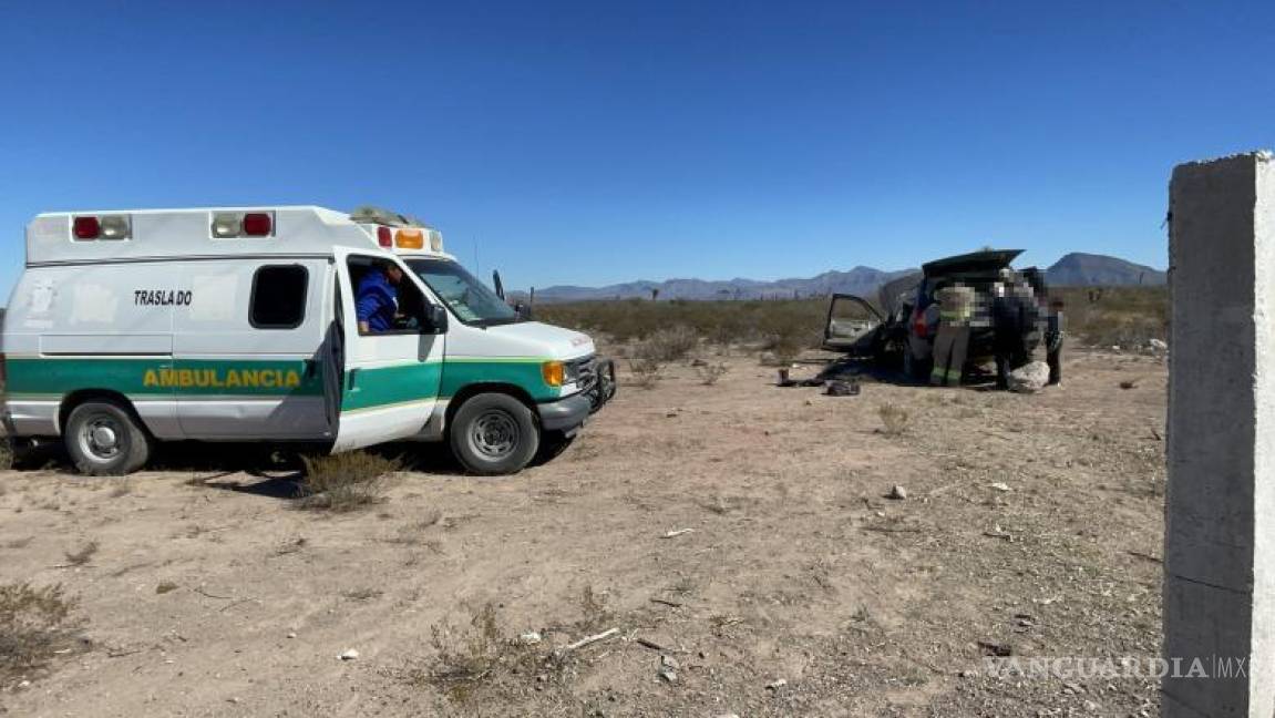 $!La atención oportuna de los paramédicos permitió estabilizar a los heridos antes de su traslado al hospital.