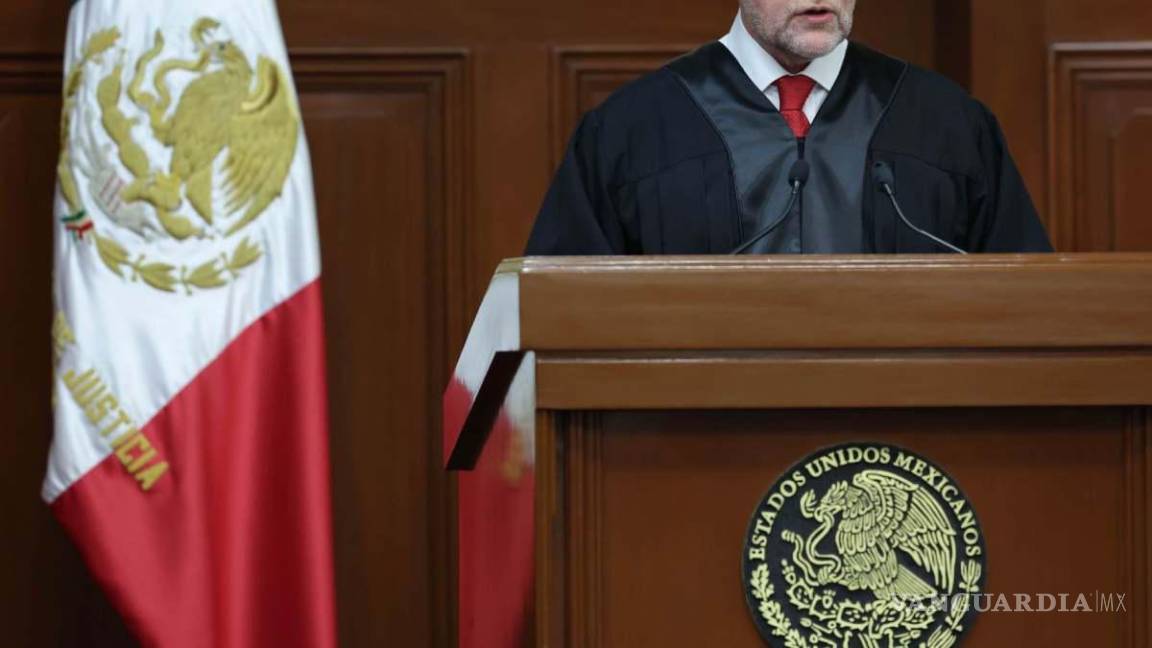 Morena propone eliminar uso obligatorio de la toga en la Suprema Corte