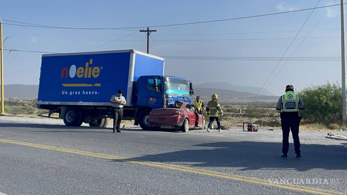 Fallece joven de 24 años prensado por camión, en la carretera Saltillo-Torreón