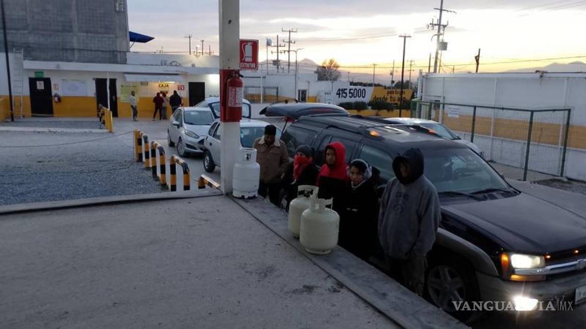 $!El frente frío número 21 y la segunda tormenta invernal de la temporada ocasionan temperaturas mínimas de hasta -2°C en Saltillo.