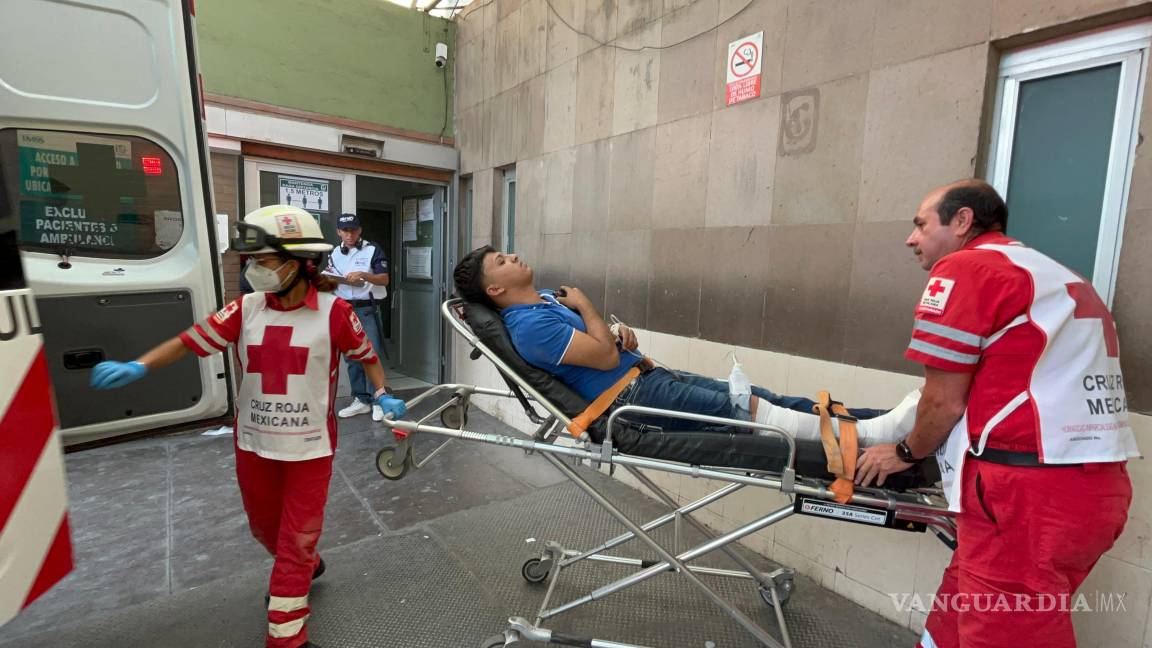 Joven resulta lesionado tras caer de un caballo en ejido Padre Santos