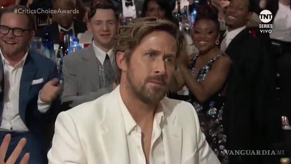 Así reaccionó Ryan Gosling a su premio en los Critic’s Choice Awards 2024 por ‘I’m just Ken’