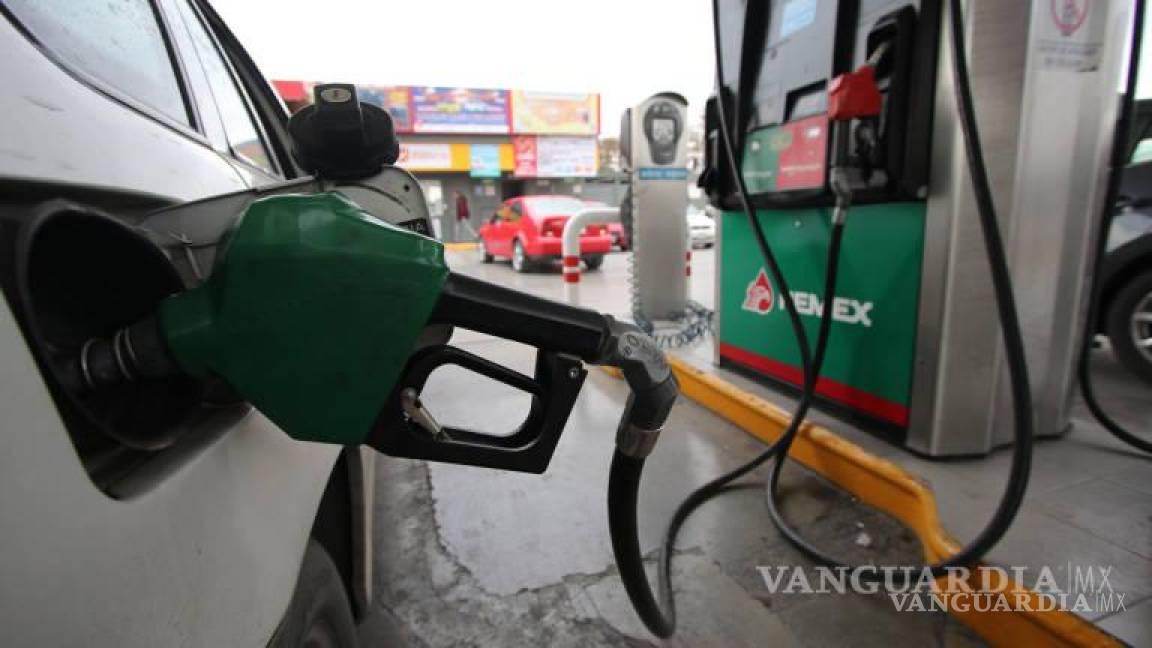 ¡La gasolina en Saltillo ya rebasa los $25 el litro!