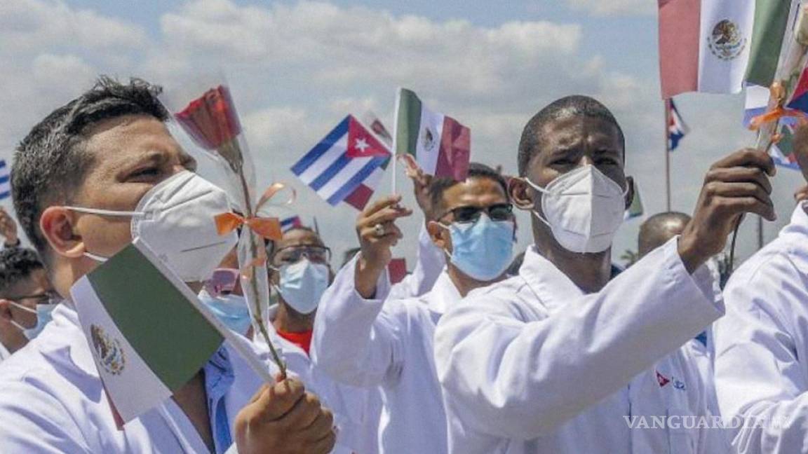 Ya laboran 277 médicos cubanos en siete estados de México: IMSS