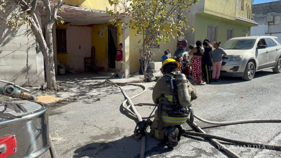 Incendio arrasa con un tejabán en Saltillo