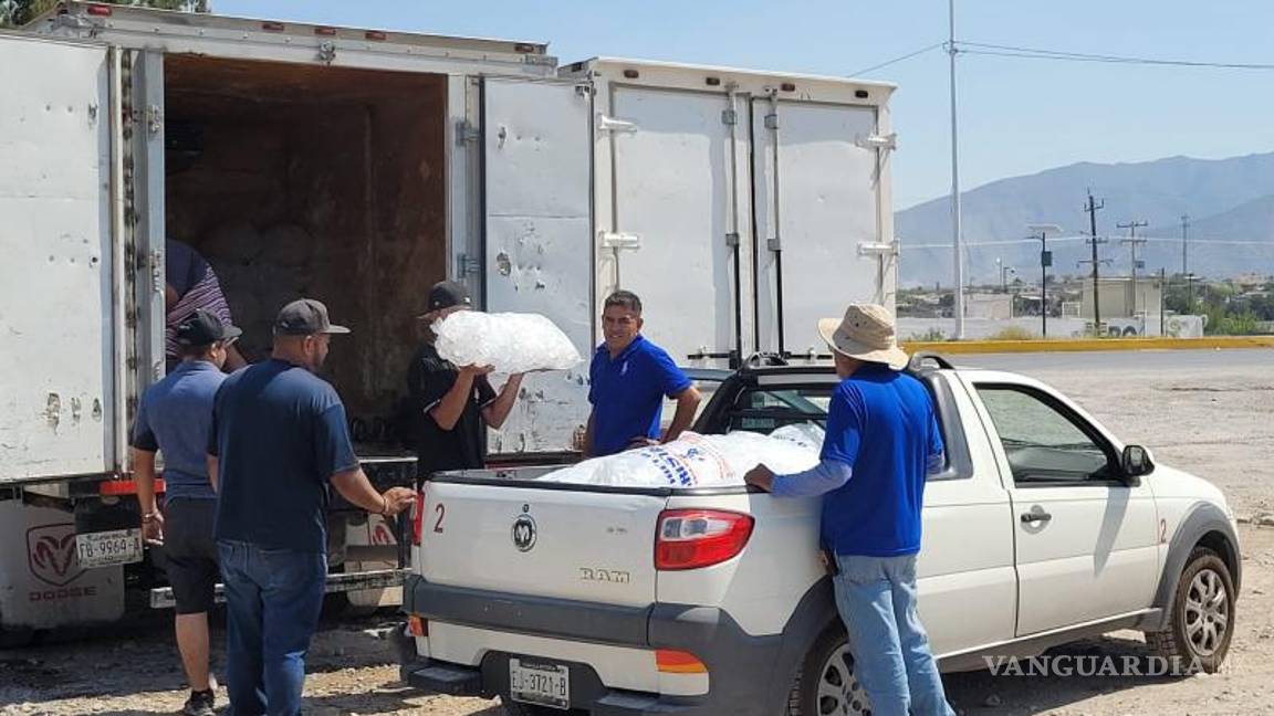 $!Proveedores prevén que todavía durante el mes de julio permanecerá la escasez de hielo en la ciudad.