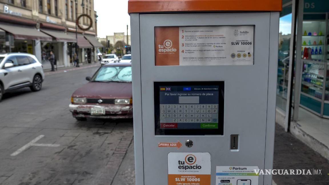 Llegan a Saltillo cobros ocultos de Parkum, empresa operadora de parquímetros