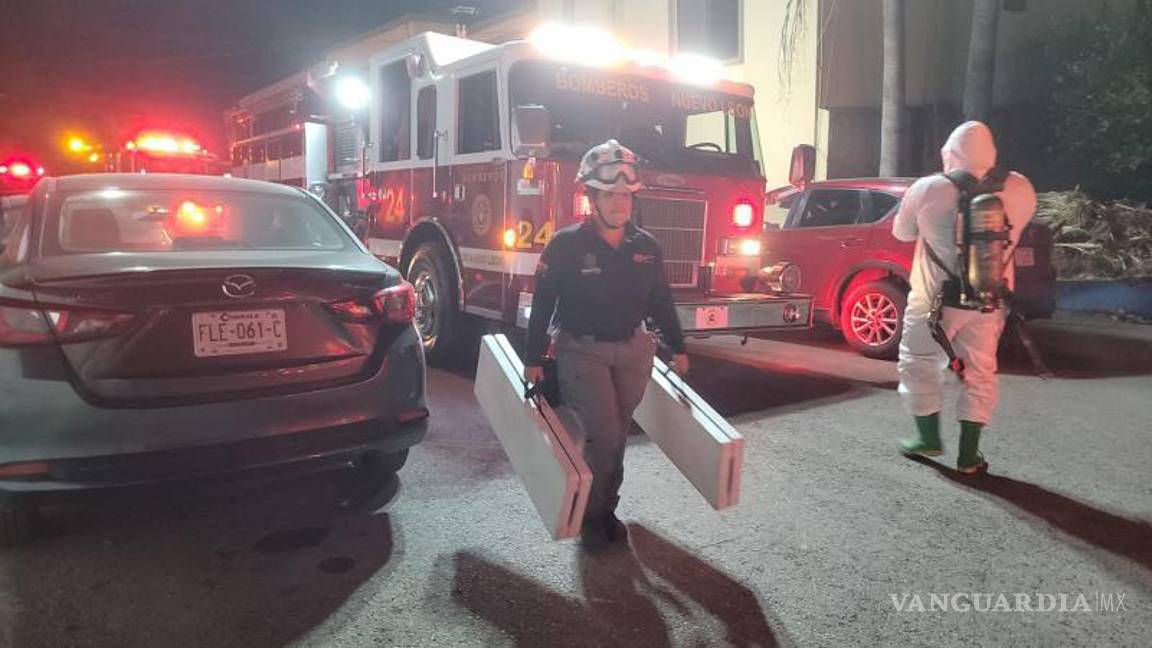 $!Fuga de gas cloro deja un hombre con síntomas de intoxicación, en Monterrey