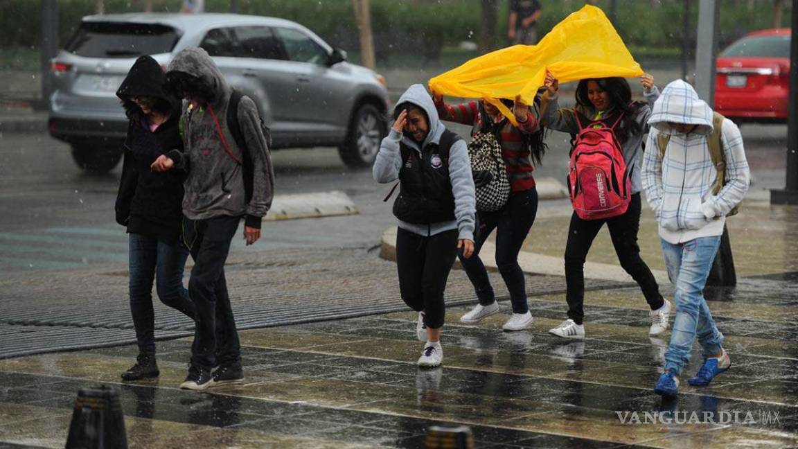 ¡Adiós al calor!... Frente frío número 2 azotará a México con fuertes lluvias, bajas temperaturas, tolvaneras y granizadas