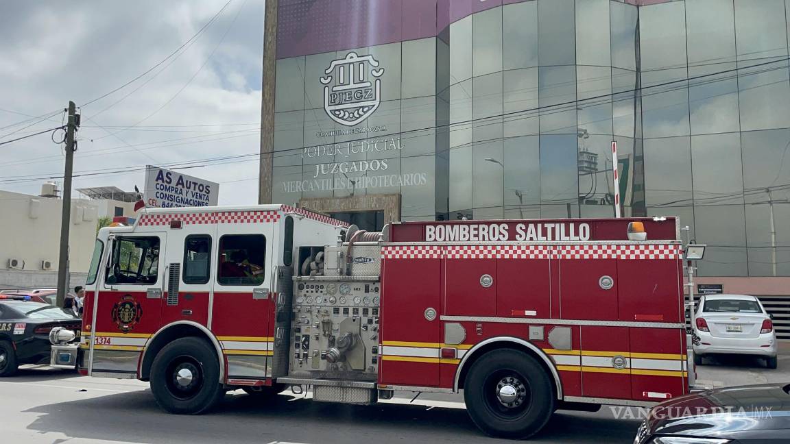 Desalojan edificio de Juzgados de Poder Judicial en Saltillo por corto circuito