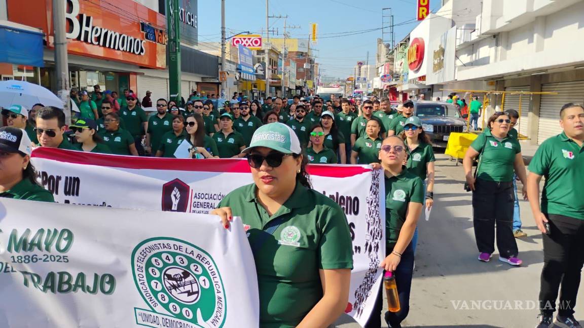 $!Las calles de Monclova se llenaron de mantas, consignas y reclamos al Gobierno Federal.