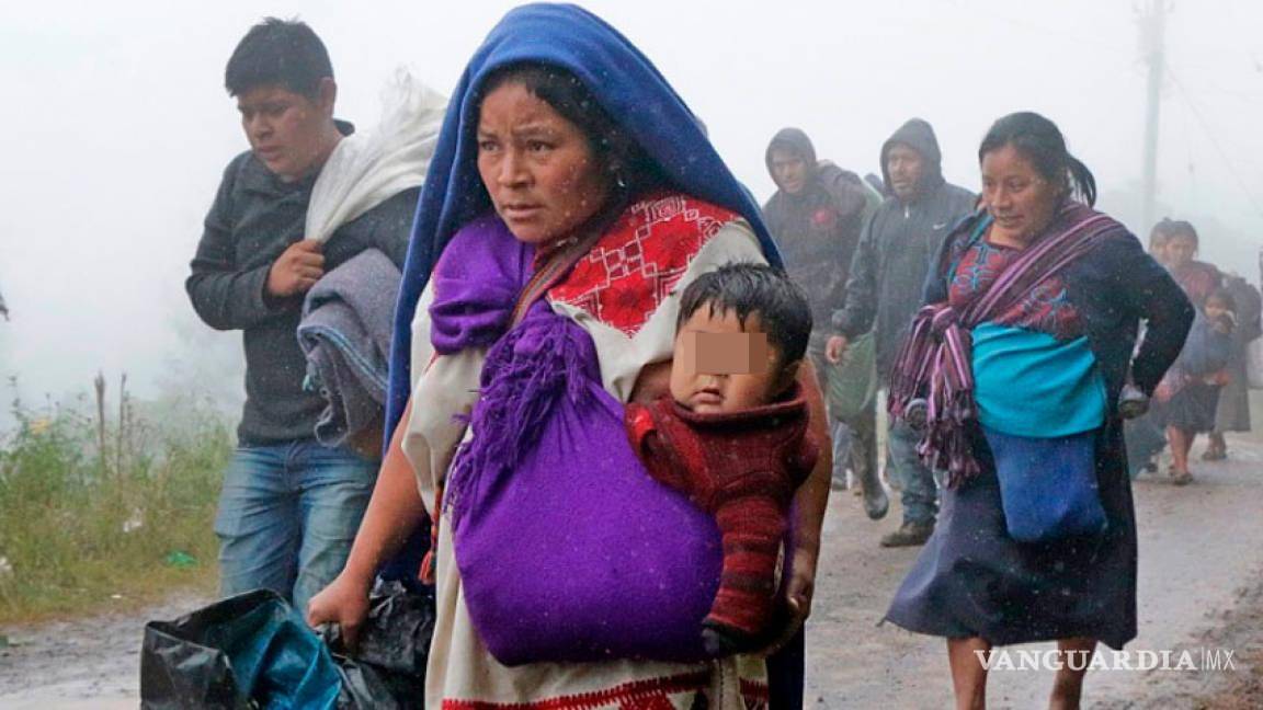 Cientos de mexicanos huyen a Guatemala ante ola violenta en Chiapas