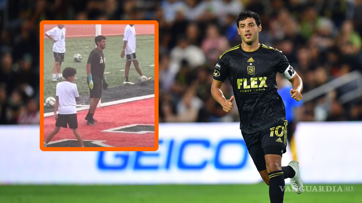 Carlos Vela cambia los botines por los guantes: así fue su aparición como portero tras el retiro