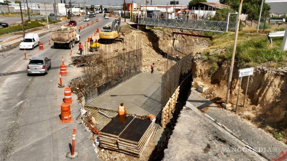 $!El Sistema Pluvial Otilio González es una de las obras más sentidas por los habitantes de la zona y a la fecha registra un avance del 25 por ciento.