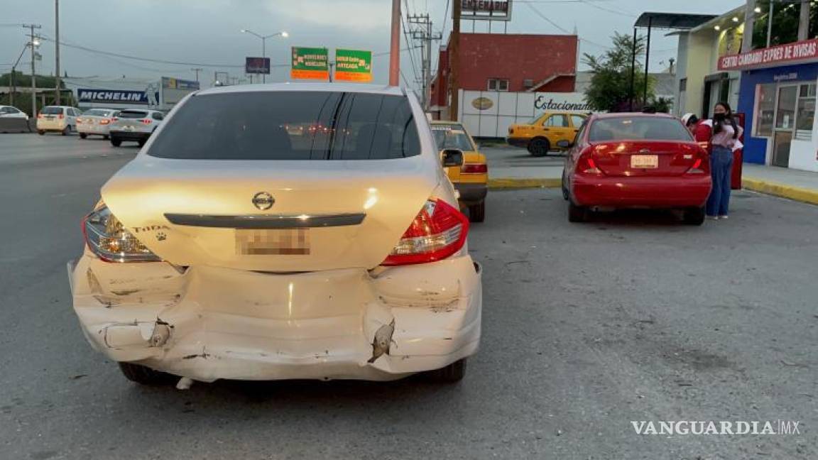 $!Daños materiales fue el daño de los choques por alcance.