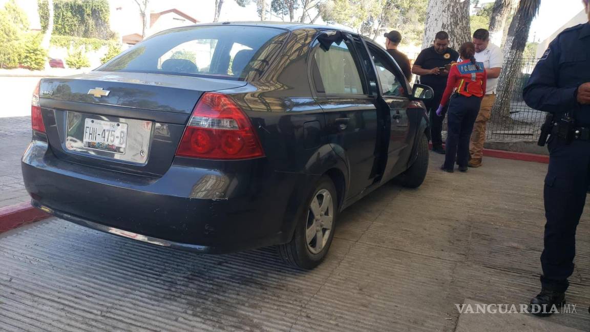 No llega al Hospital; muere en automóvil, en Ramos Arizpe