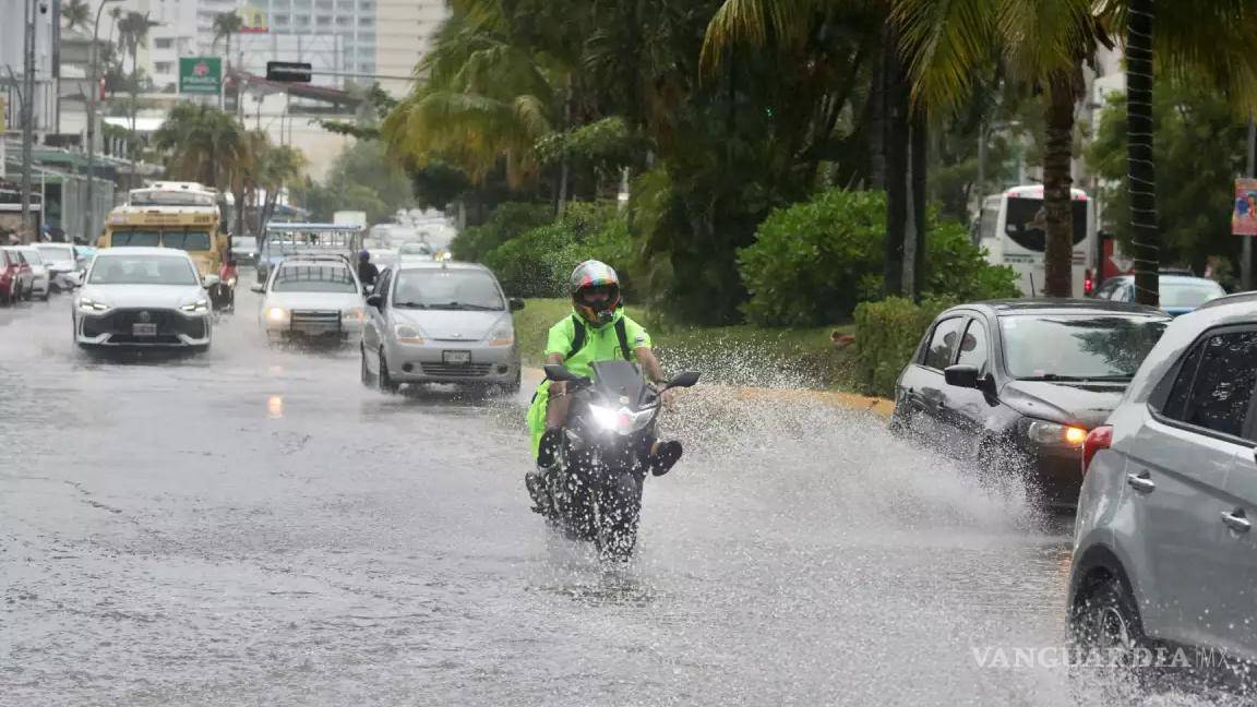 Prepárese... Huracán Flossie se acerca a México; junto a Monzón y Temporal, azotarán con lluvias torrenciales y granizadas