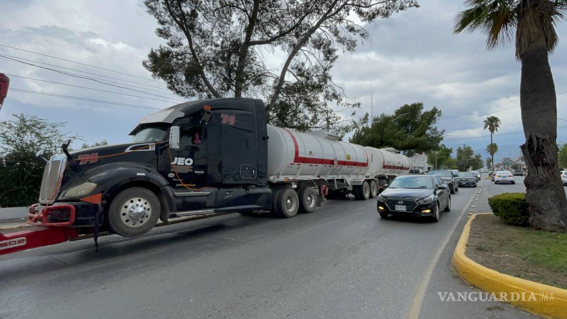 Asegura la Policía Estatal de Coahuila 63 mil litros de gasolina; hay un detenido