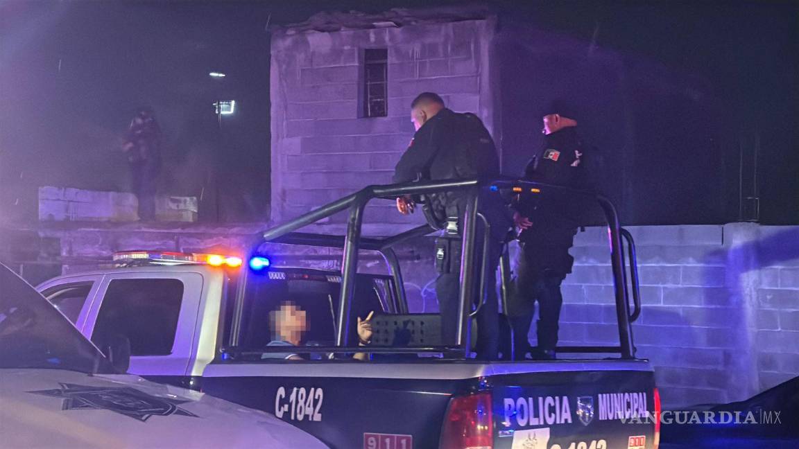 $!Siete personas fueron detenidas luego de protagonizar una pelea con el personal del establecimiento.