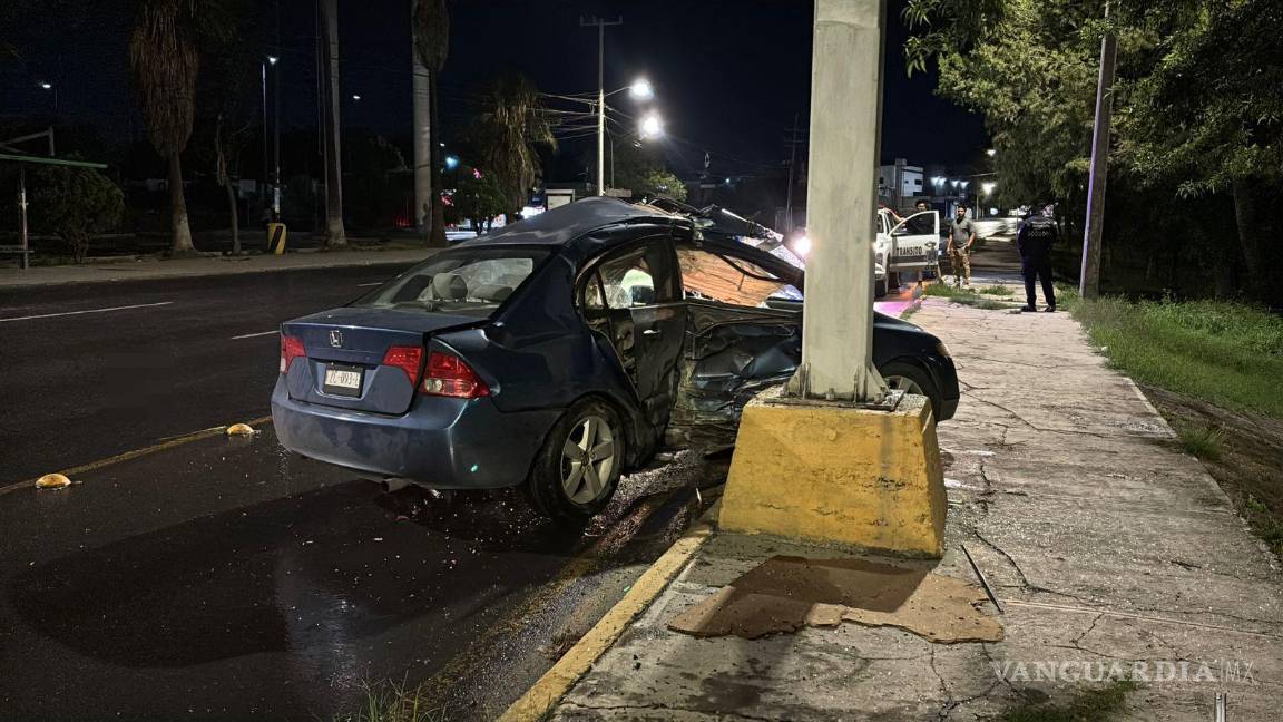 $!Elementos de Tránsito Municipal acudieron para tomar conocimiento del accidente.