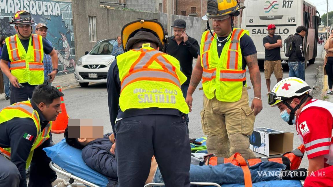 $!Ángel Alberto, repartidor de alimentos, falleció tras ser atropellado en el cruce de Carmelino Delgado y Dr. Eduardo Dávila Garza.