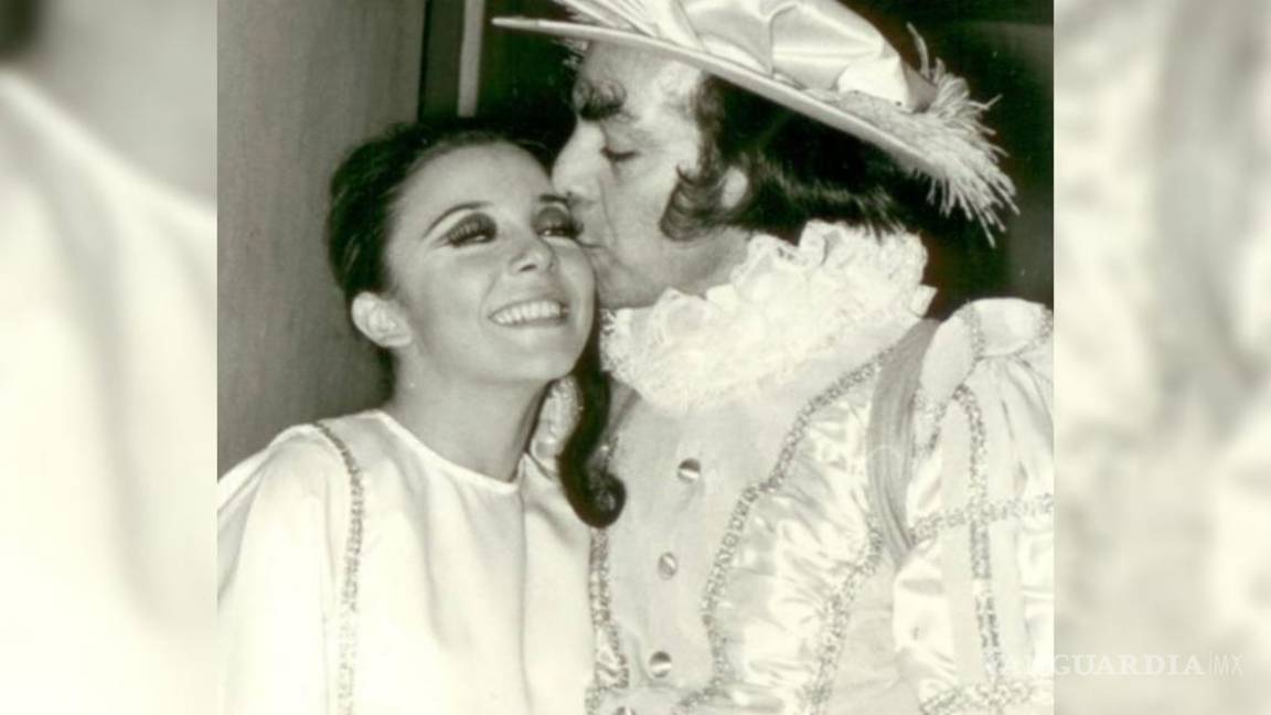 $!Verónica Castro y Manuel “El Loco” Valdés tuvieron un romance muy sonado.