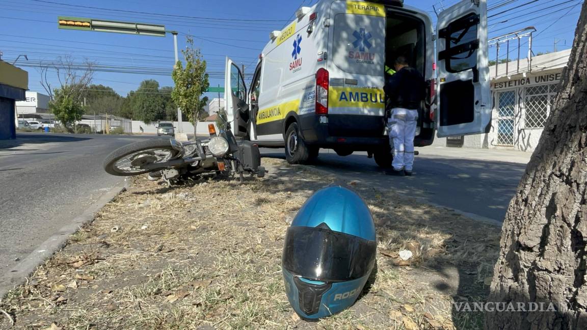 Cae motociclista tras ser atacado por un perro en la colonia Virreyes, en Saltillo