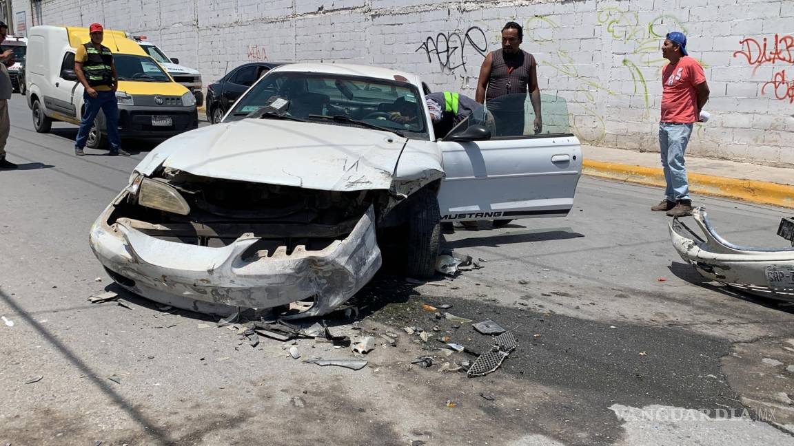 Conductor alcoholizado choca cuando huía de otro accidente en la Nazario Ortiz de Saltillo