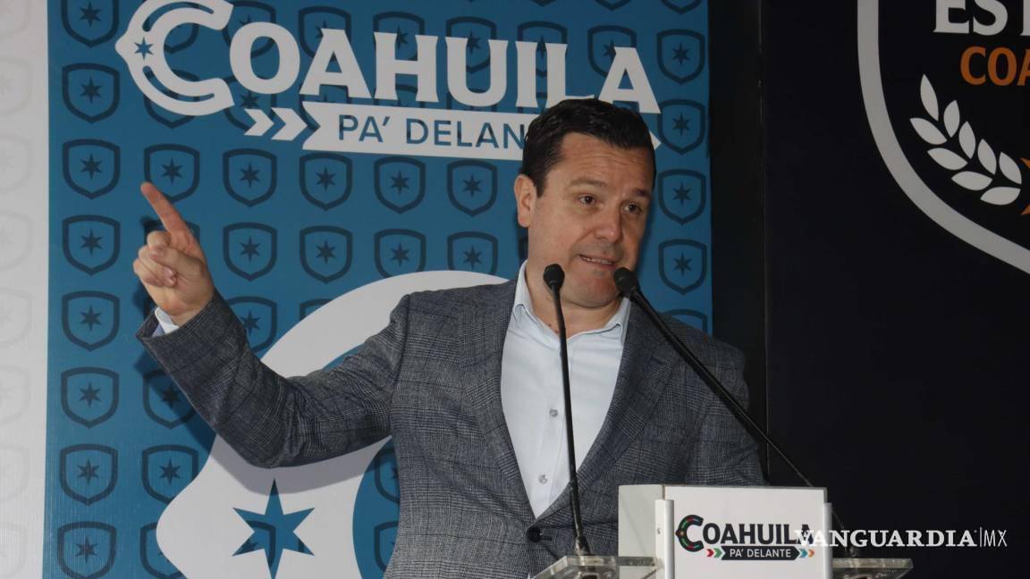 Obispo de Saltillo da su bendición a Federico Fernández, aspirante a fiscal de Coahuila