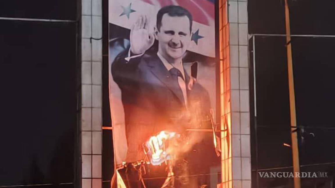 ‘¡Libertad!’: Celebran salida de Bashar al-Asad, presidente de Siria, después de irrumpir en Damasco