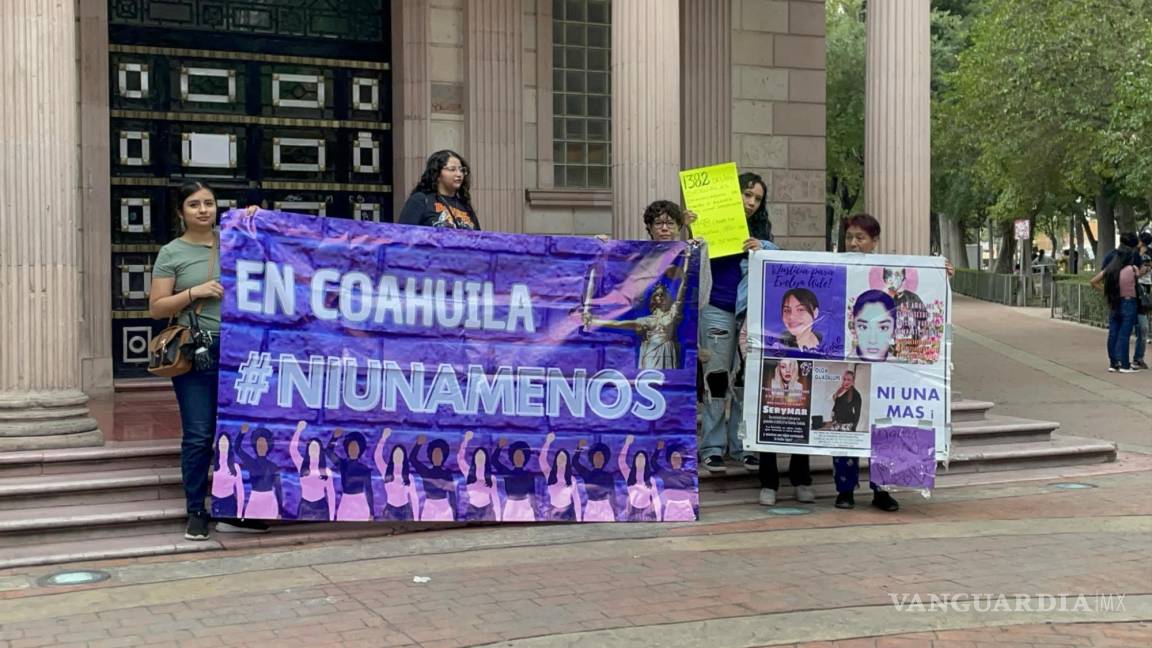 Marchan en Saltillo contra la violencia hacia mujeres e infancias