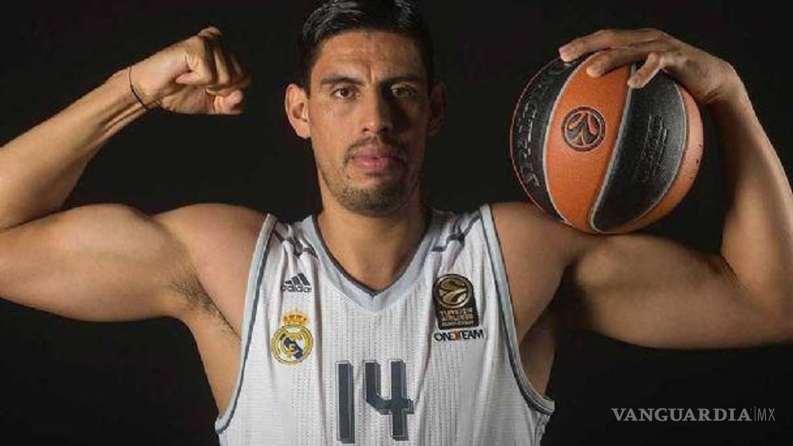 $!El exjugador de la NBA, externó su intención por gobernar Compostela, municipio al que pertenece Zapotán de las Jícaras, donde nació y creció