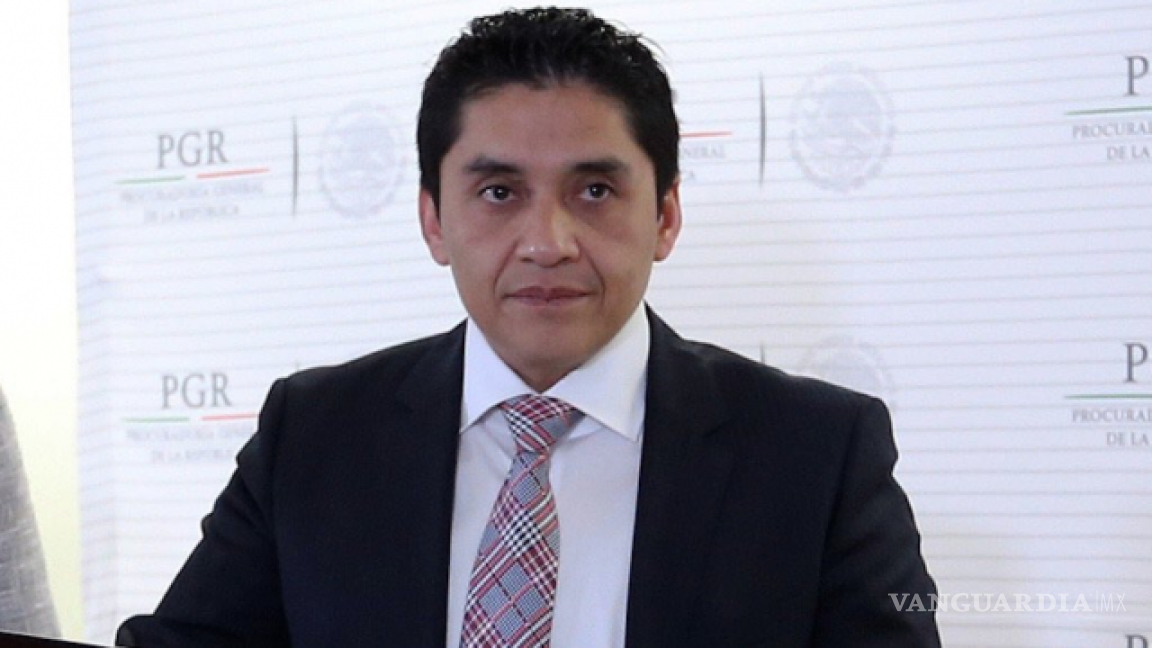 Juez ordena aprehender a ex titular de unidad antisecuestro de la PGR, por tortura en caso Ayotzinapa