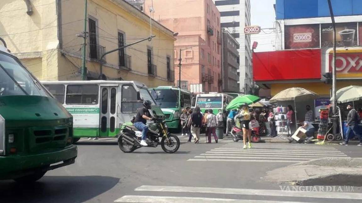 “Se rechaza tal aumento”, dice Martí Batres a transportistas de la CDMX