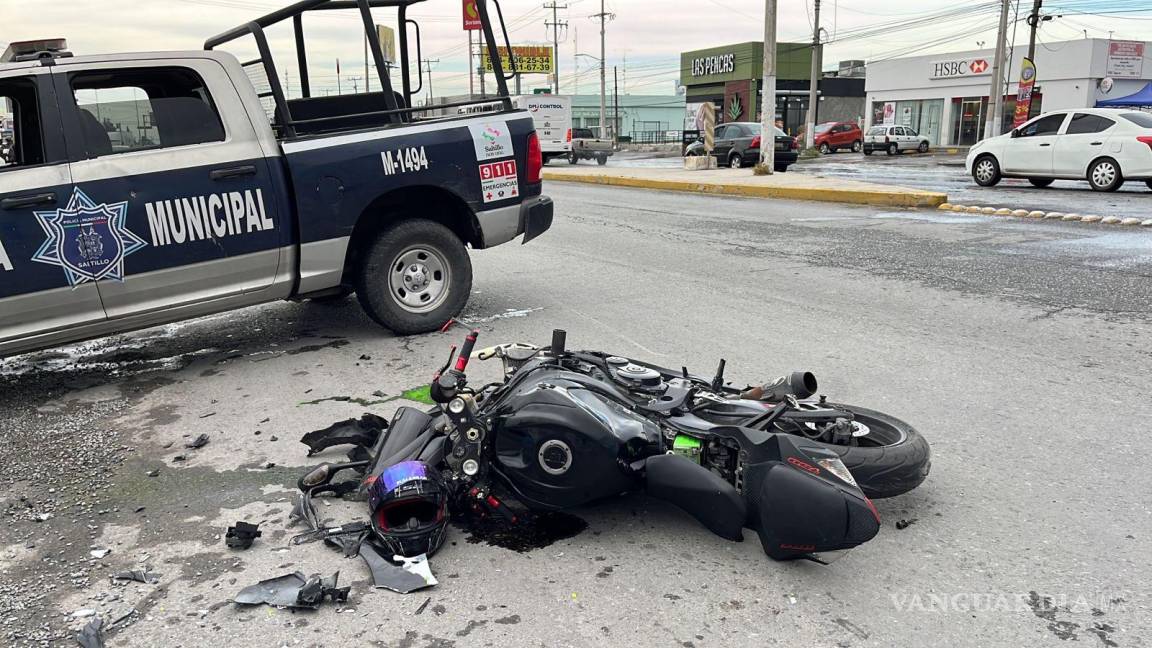 Saltillo: Manda a motociclista al hospital y escapa