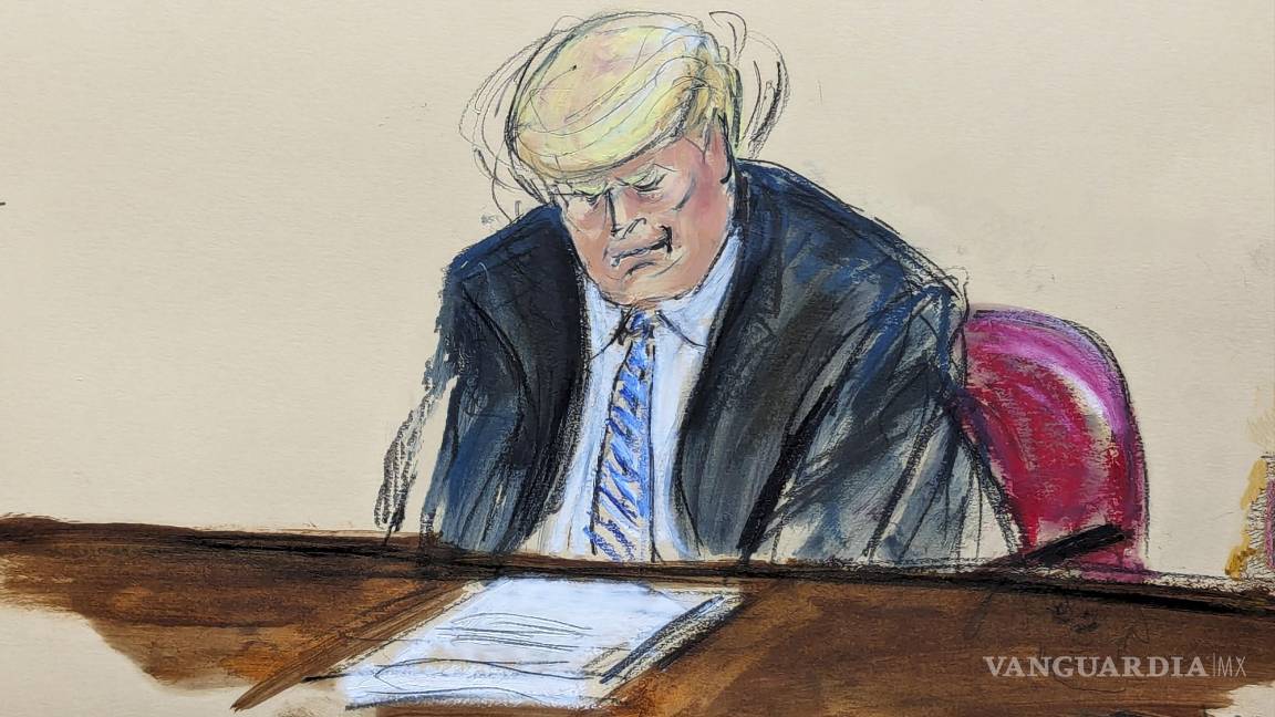 $!El expresidente Donald Trump reacciona cuando Michael Cohen testificó que le dijo a Trump que la historia de Stormy Daniels no estaba contenida.