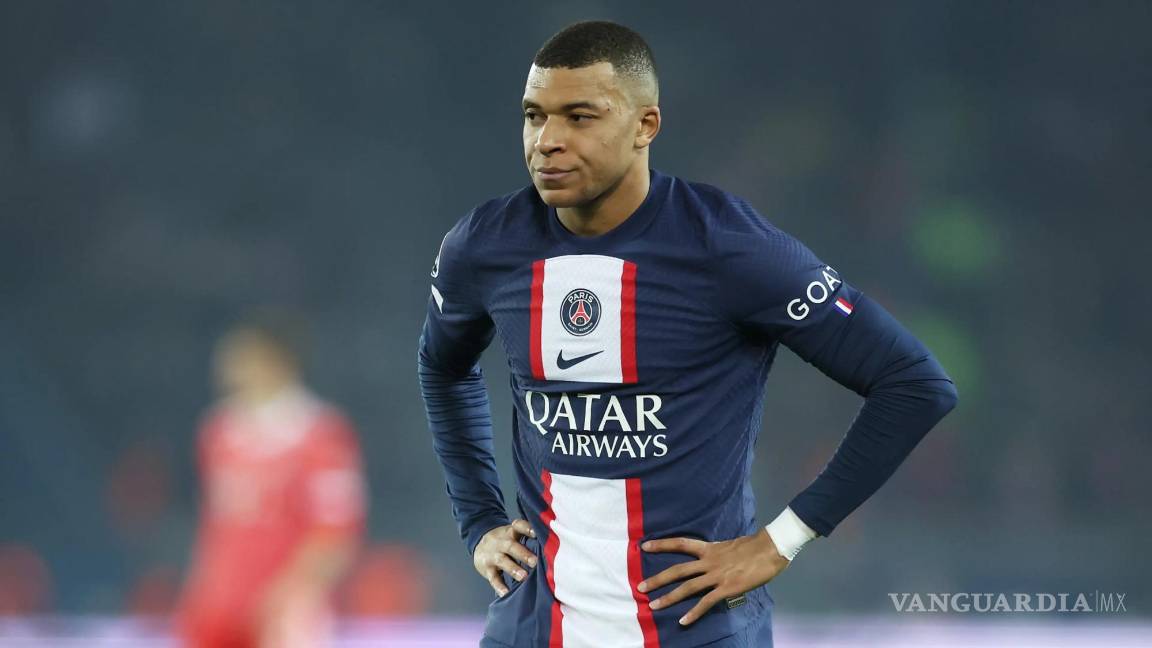 Mbappé desmiente los rumores de su salida del PSG