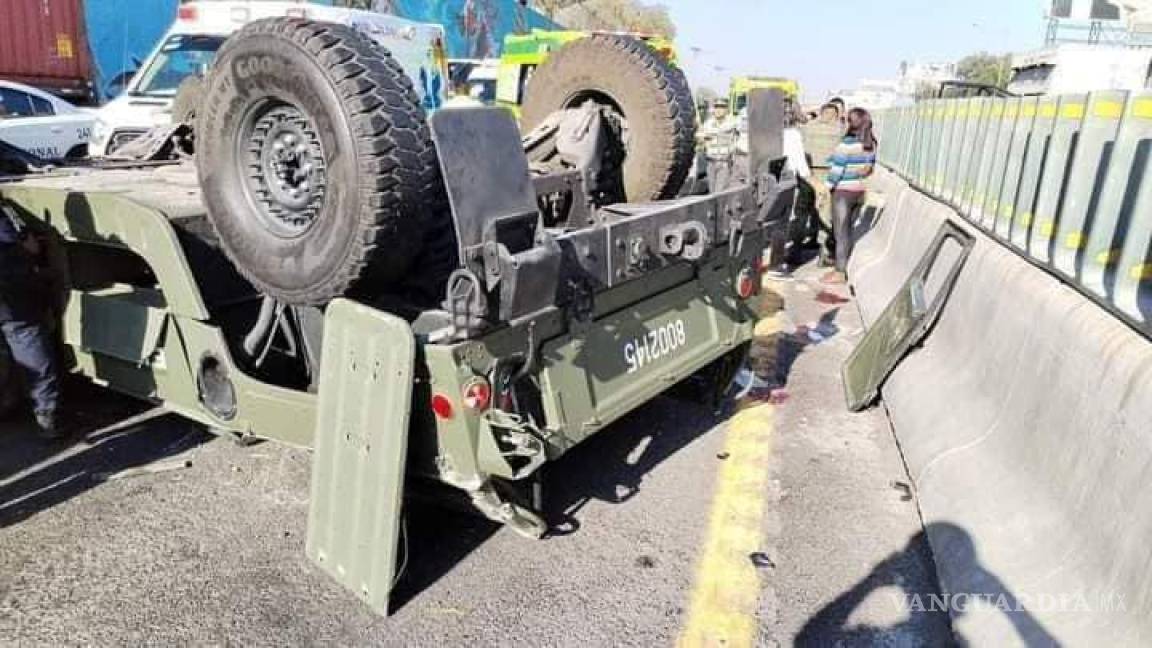 Vuelca vehículo de la Sedena en carretera México-Pachuca, fallece militar y 5 resultan heridos