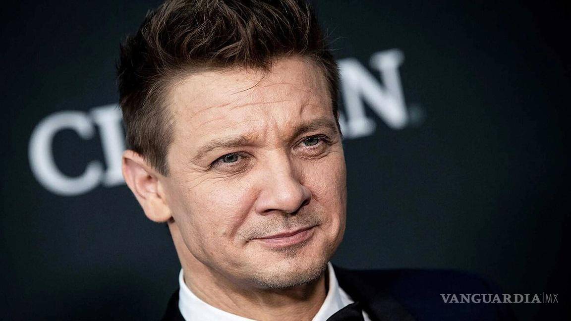 Jeremy Renner no está muerto, en redes viraliza su ‘muerte’