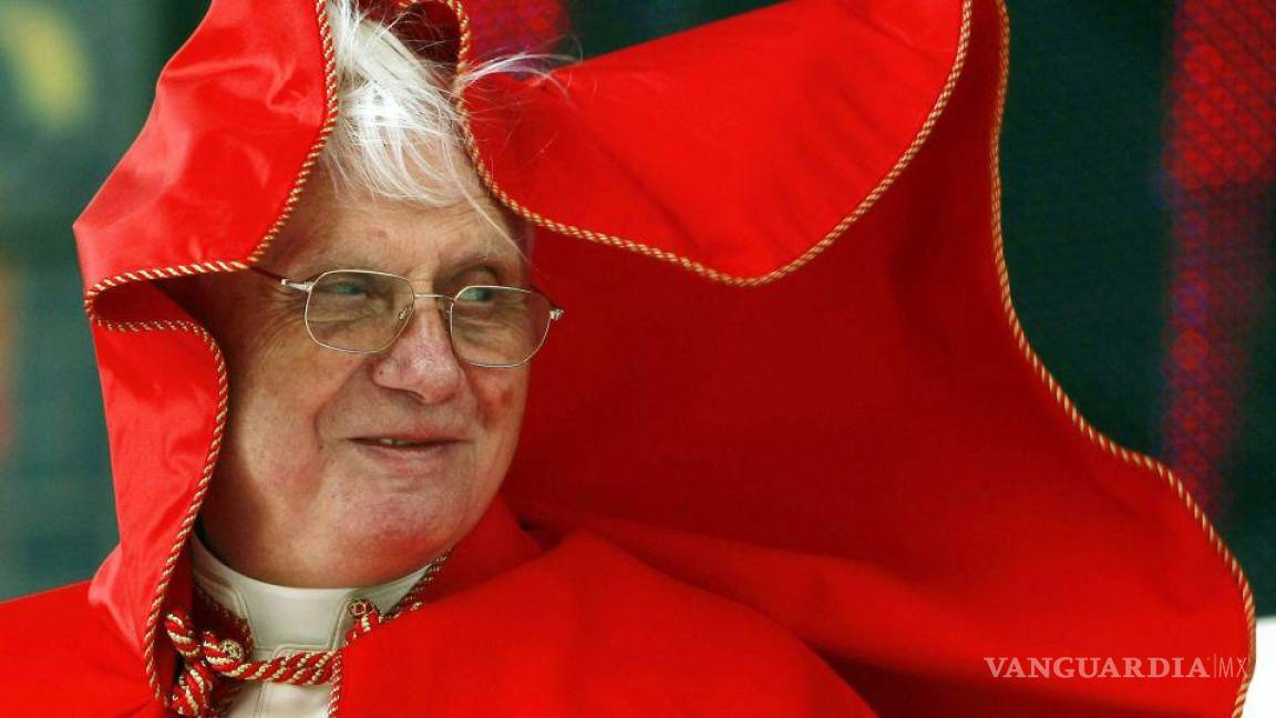 Fallece Benedicto XVI a los 95 años en monasterio del Vaticano