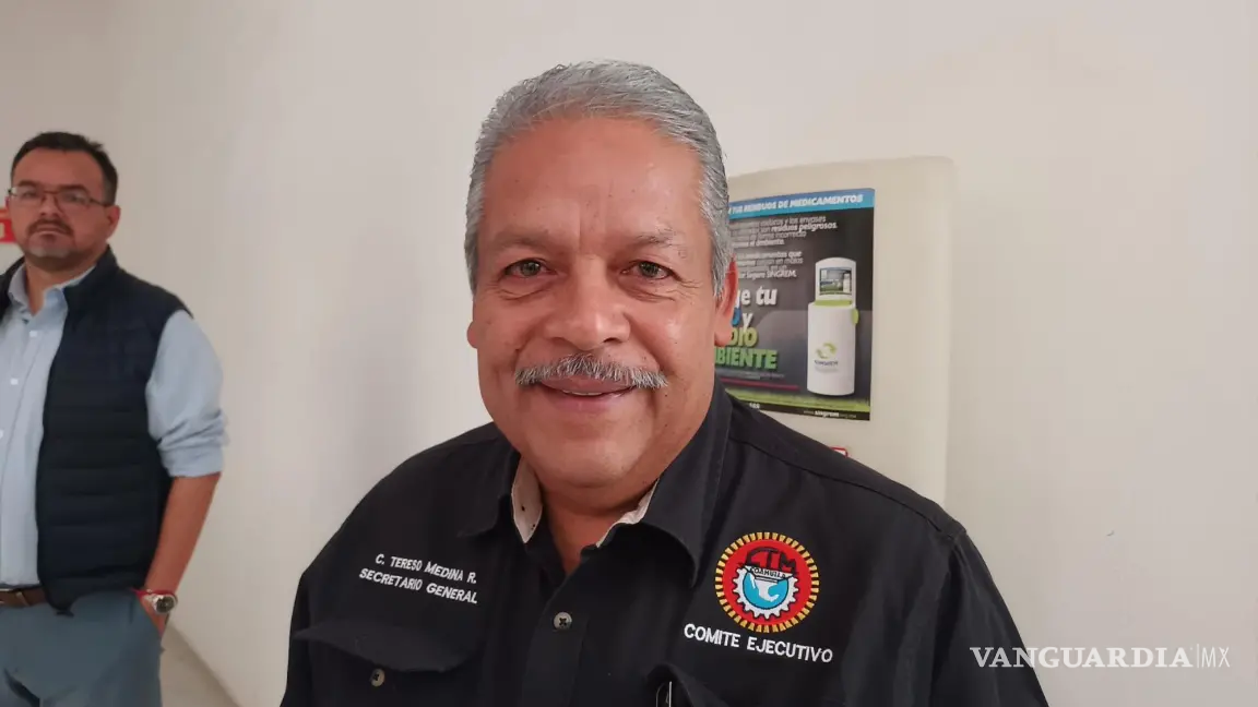 $!Tereso Medina, líder de la CTM en Coahuila, llamó a cerrar filas para evitar este impacto en el sector productivo nacional.