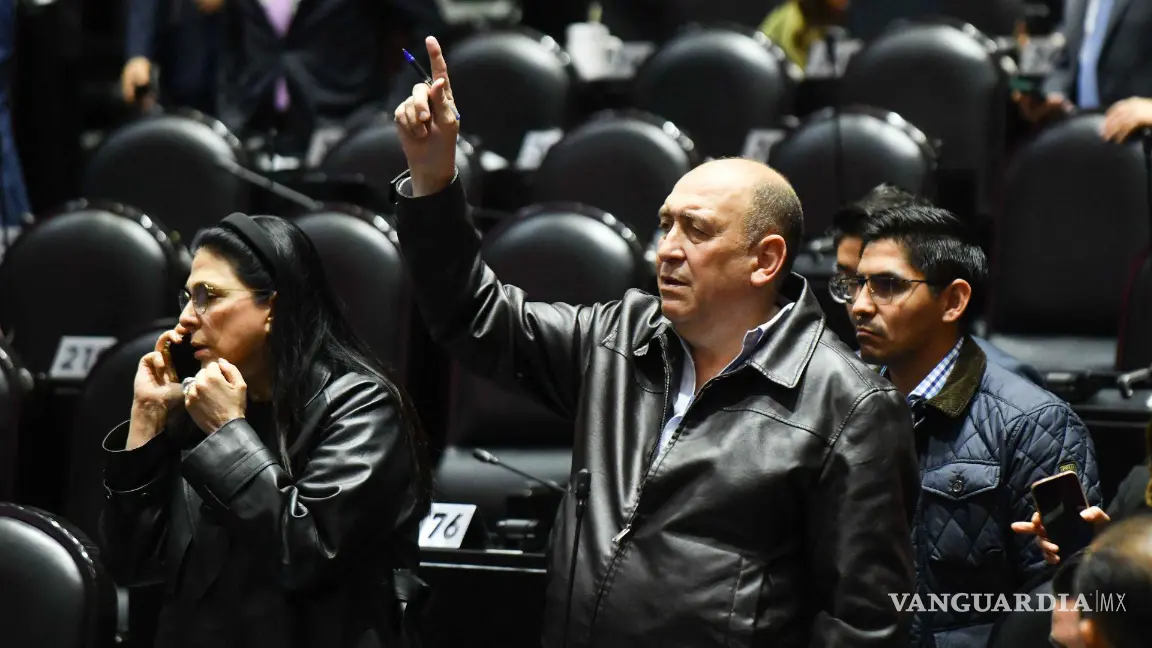 Rubén Moreira, diputado coahuilense, interviene 19 veces en debate por Ley de Inteligencia