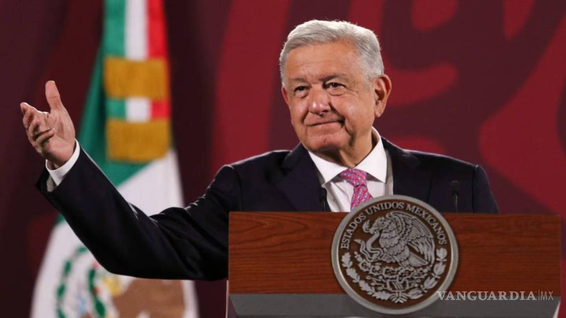 ‘Se van a revisar nuevos libros de texto gratuitos’... AMLO abrirá conferencias por la tarde con expertos y la secretaria de la SEP