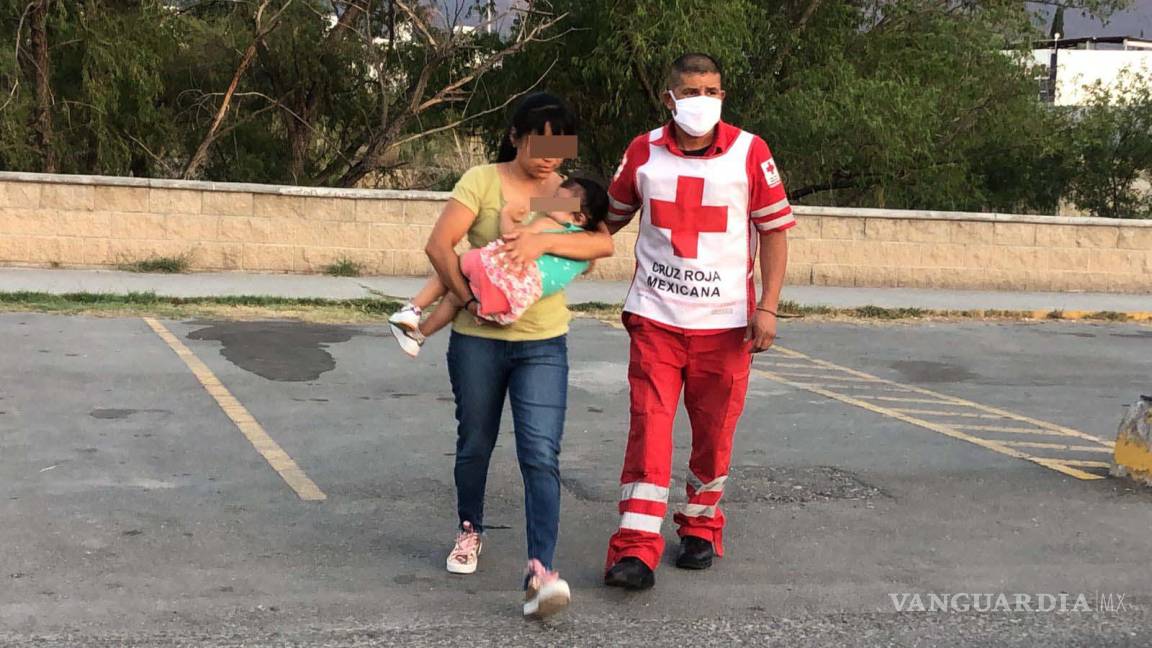 Madre e hija resultan lesionadas en percance automovilístico en el Centro Metropolitano de Saltillo