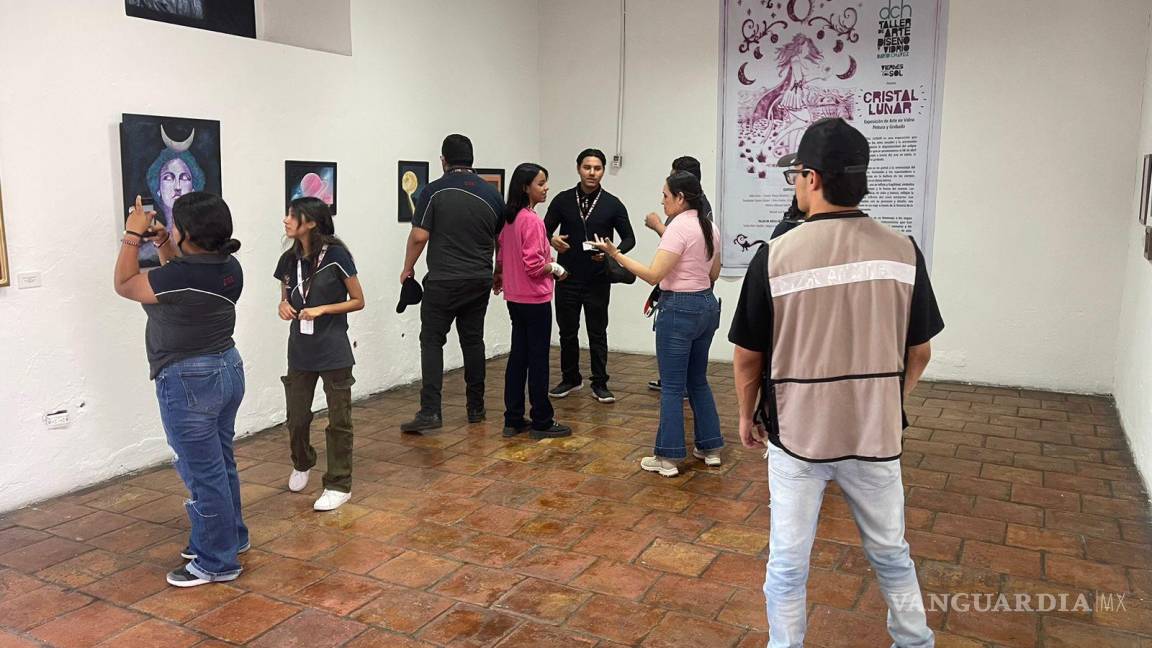 Visitan alumnos de Universidad Vizcaya el Museo Coahuila y Texas, en Monclova