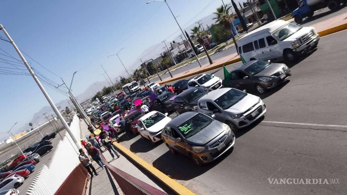 Conductores de InDrive, colectivos feministas y taxistas exigen justicia tras caso de abuso en Saltillo