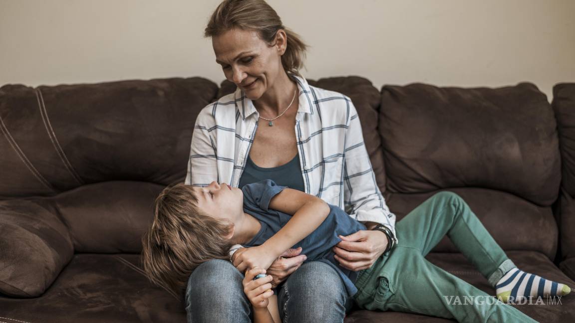 $!Hablar con los hijos sobre acontecimientos violentos en el país es un acto de acompañamiento, no de alarma.