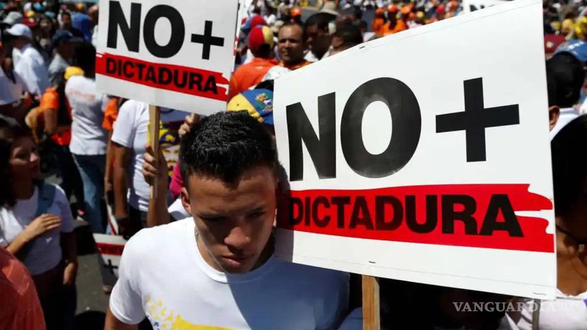 La democracia está bajo amenaza en todo el mundo